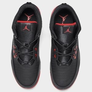 Jordan Max AURA 5 Size 6Y